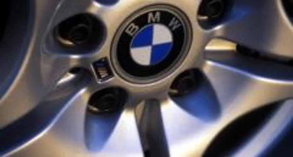 BMW предвижда спад на продажбите