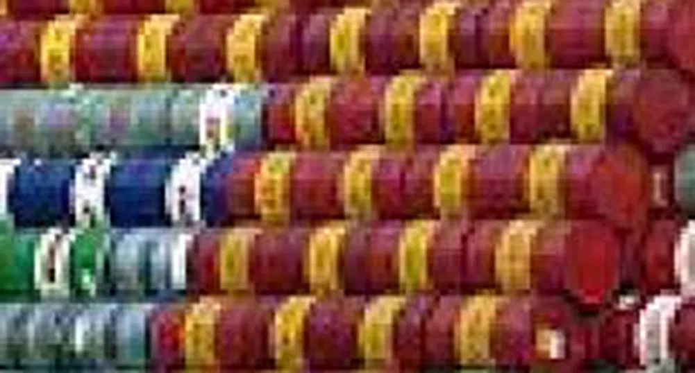 Петролът приключи седмицата над 98 долара за барел