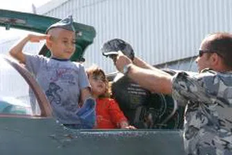 САЩ инвестират 66.5 млн. долара във военните бази у нас