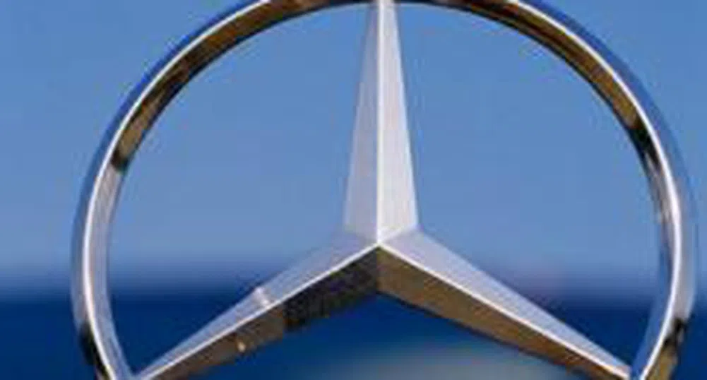 Неизвестен купувач е "хвърлил око" на Daimler