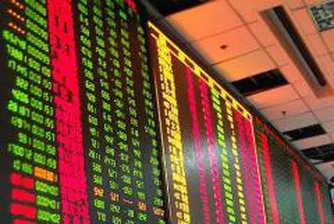 Азиатските пазари отново падат