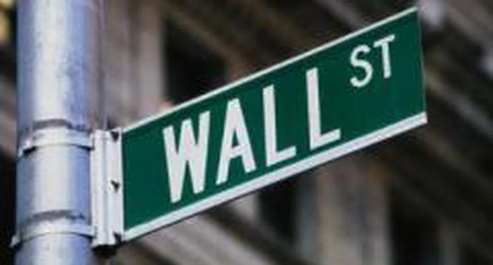 Dow Jones падна с над 200 пункта вчера, отчита ръст от 0.25% за юли