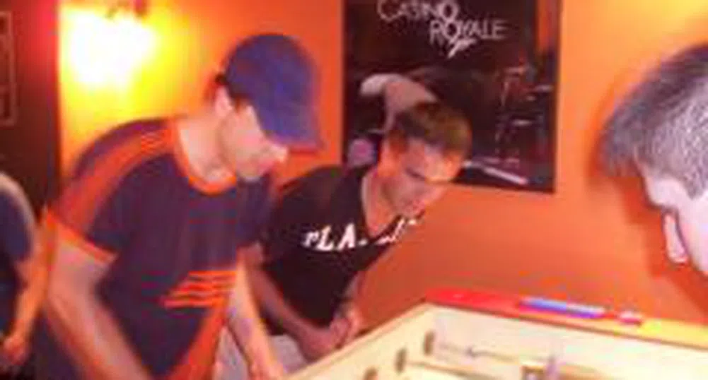 Брокери и инвеститори играха джаги