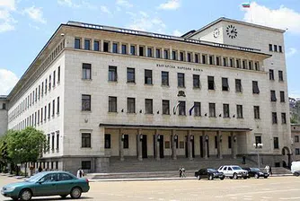 Искров предлага за подуправител на БНБ проф. Неновски