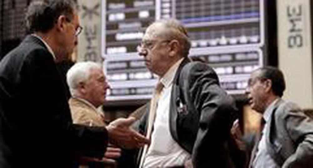 Analysts: Speculators are Leaving, Investors Are Staying