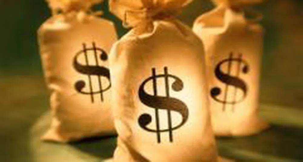 Local Indexes Only Slightly Up, Despite Gains on International Markets