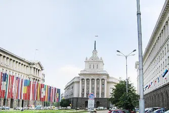 София е 13-та най-скъпа столица в Европа за паркиране