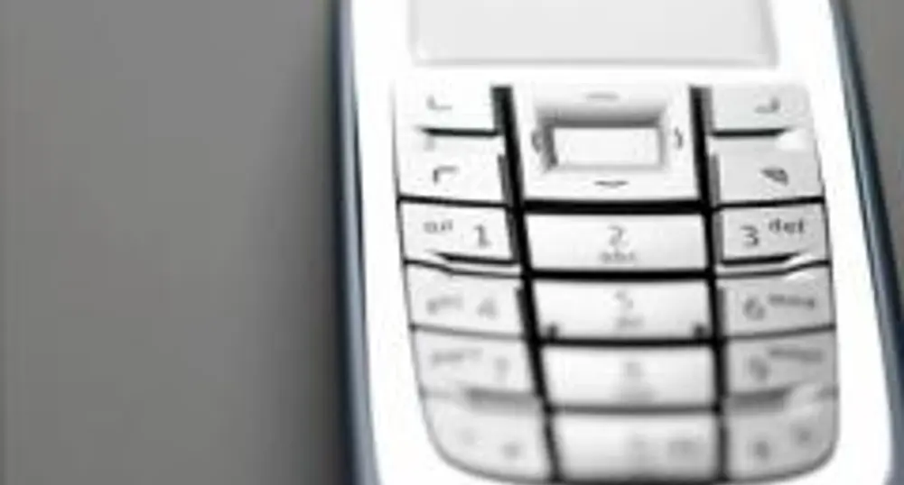 ЕС близо до споразумение за 11 евроцента за sms от чужбина