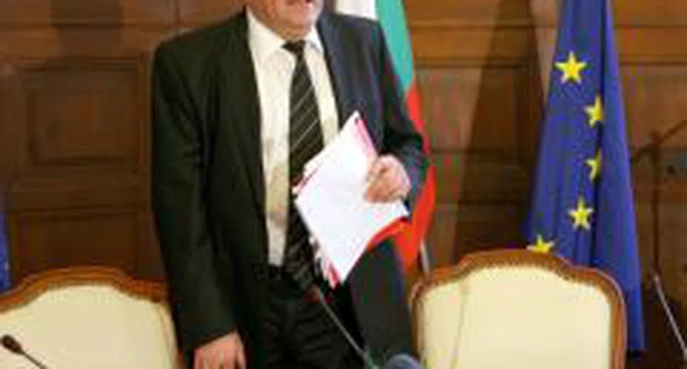 Фермерите ще получат средствата, които им се полагат за обработваните площи