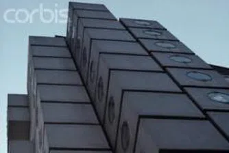 Събарят десетки стари хотели по румънското Черноморие