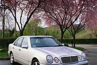 Мерцедес спира производството на "Бейби Бенц"