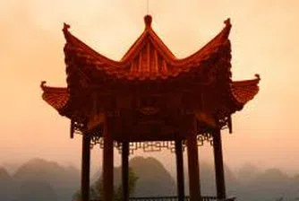 Цените на жилищата в Китай забавят темпа си на растеж