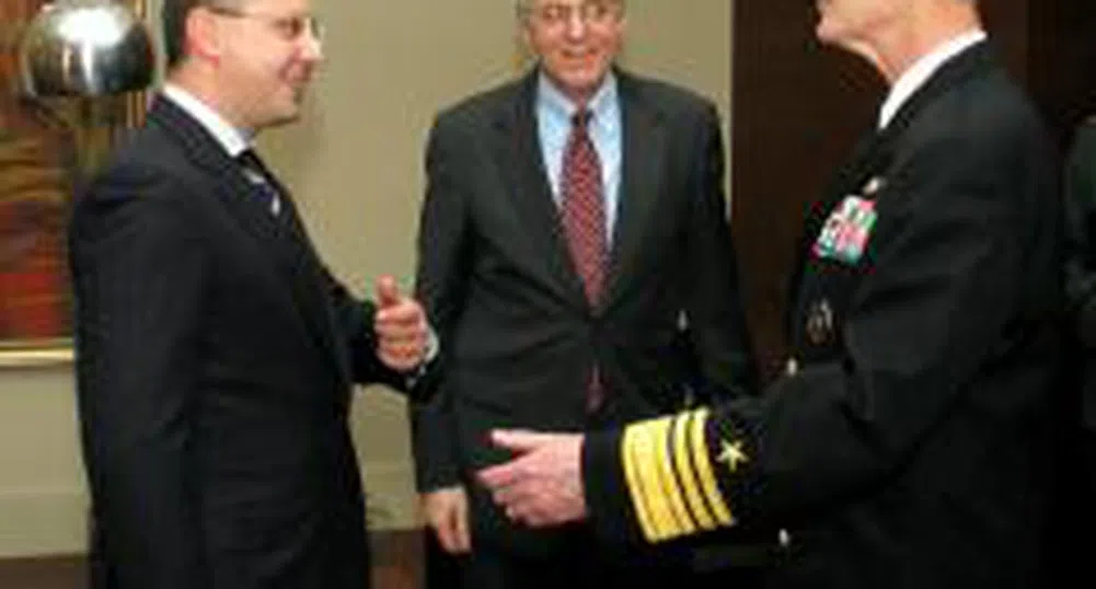 България цени високо развитието на отбранителното сътрудничество със САЩ