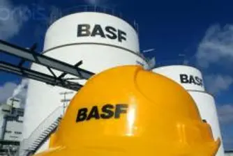 BASF съкращава производството