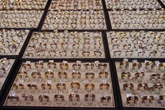 Да глътнеш пръстени за 800 000 евро