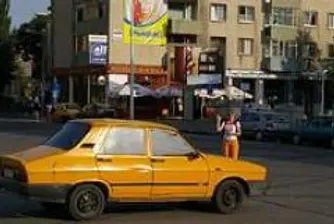 Спад с 30% на продажбите на коли в Румъния