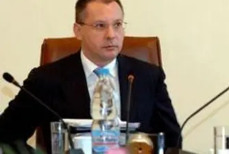 Станишев отпътува за Брюксел