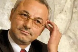 Разпитват Доган