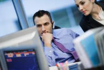 Защо не скачат българските индекси?