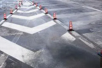 Ремонтират централни улици в София