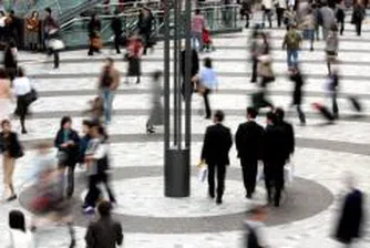 Работещите намаляват близо 2 пъти след 30 години