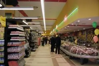 Пикадили открива първия си супермаркет в Пловдив
