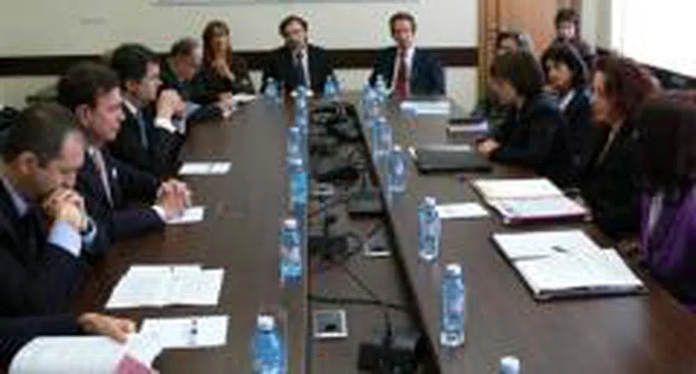 Трима са кандидатите за консултанти при реализацията на Български енергиен холдинг