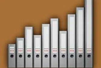 Анкета: Спадът на БФБ ще продължи до отчетите, според 37% от гласувалите