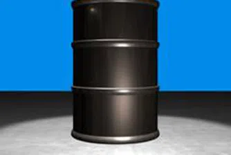 Петролът губи близо 4 долара вчера, понижава се под 125 долара за барел