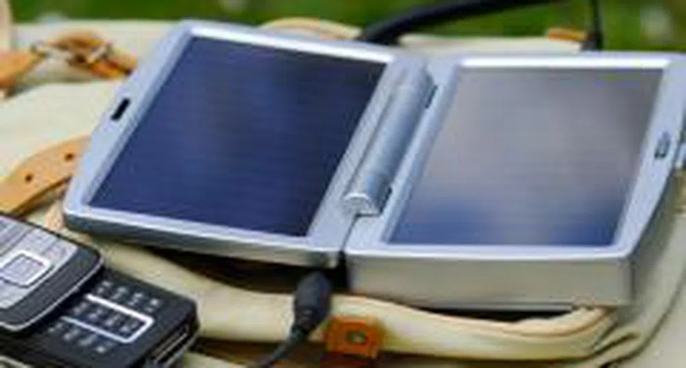 Пет компании се борят за GSM-4