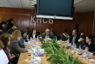 КНСБ: Ще правим японска стачка заради съкращенията