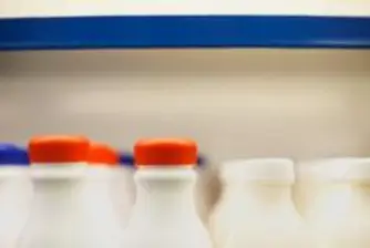 Искат мораториум върху продажбата на млечни и месни храни
