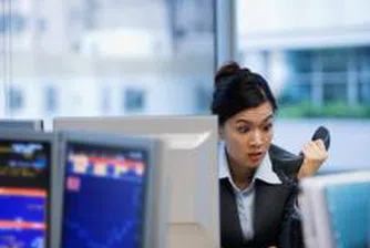 Азиатските индекси падат до двумесечен минимум