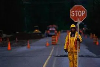 Пътстройинженеринг с договор за 369 хил. лв.