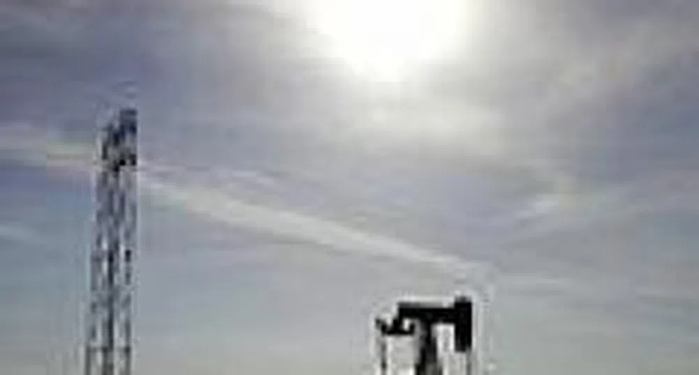 Петролът поевтинява под 87 долара за барел