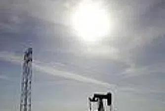 Петролът поевтинява под 87 долара за барел