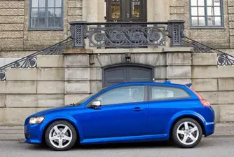 Romania: Only 1 in 25 buys car after test-drive