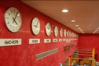 Руските индекси губят над 5% на фона на спада в петрола