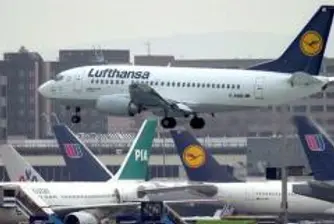 Lufthansa може да стане миноритарен акционер в Alitalia