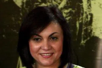 Нинова: МИЕ е подкрепяла фирми с интерес към утилизиране на боеприпаси