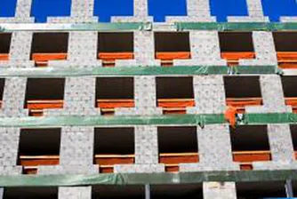 Увеличението на данък сгради в София - между 5 и 10 лв.