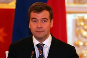 “Гардиън”: Медведев претендира да е най-ниският президент в света
