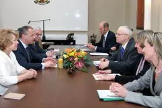 Само 5 страни от ЕС ограничават достъпа на български работници от 2009 г.