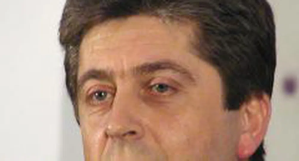 Първанов кацна в Тел Авив