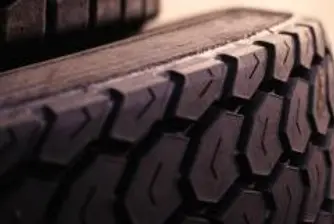 Печалбата на Michelin се е понижила наполовина през 2008 г.