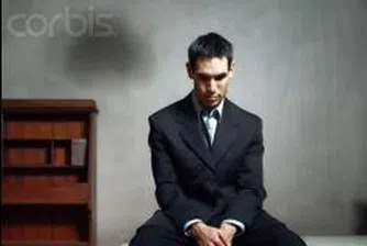 Молбите за помощи за безработица в САЩ падат от двугодишния си максимум