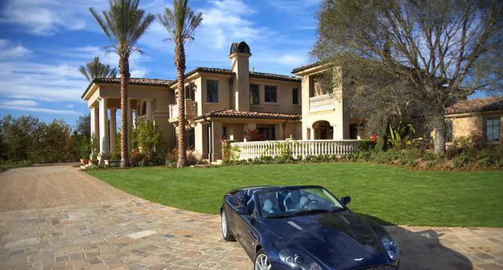 В Румъния приемат кола като първоначална вноска за жилище