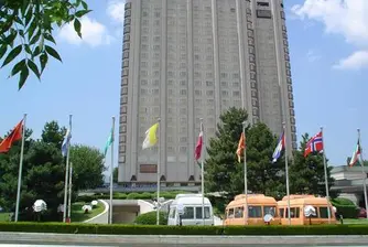 Съдия-изпълнител влиза в "Кемпински хотел Зографски"