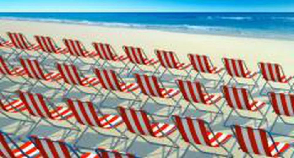 Слънчев бряг празен, търговци в паника