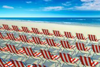 Слънчев бряг празен, търговци в паника